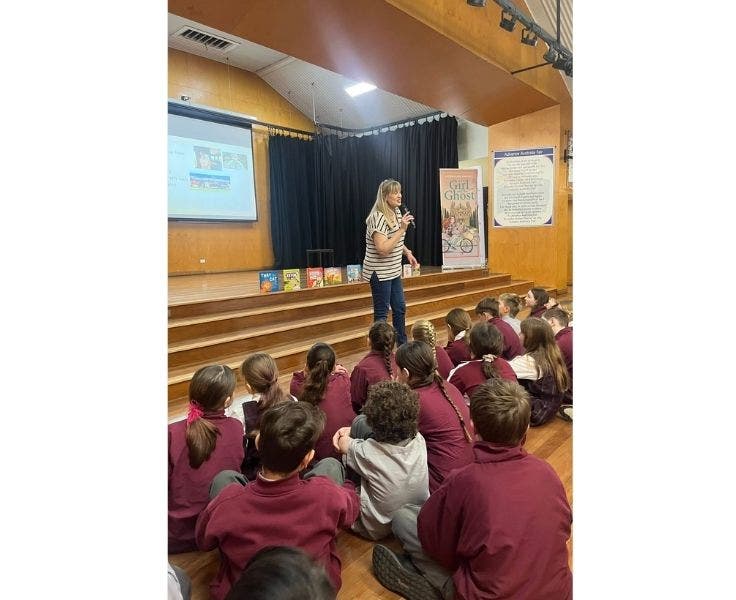 Jacqualine Harvey addessing our students during our Book Week celebrations.